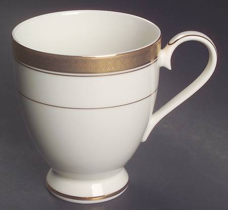 Palatial Gold Mug