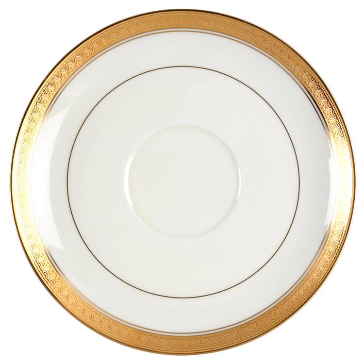 Palatial Gold Saucer