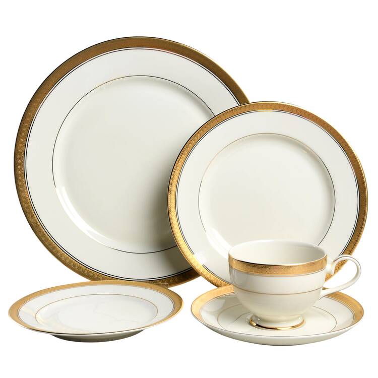 Palatial Gold 40 Piece Estate Set by Mikasa