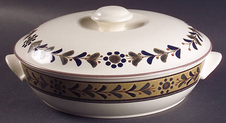 Tivoli Garden 1.5 Qt Round Covered Casserole