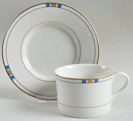 Brentwood Flat Cup & Saucer Set