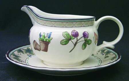 Harvest Classic Gravy Boat & Underplate