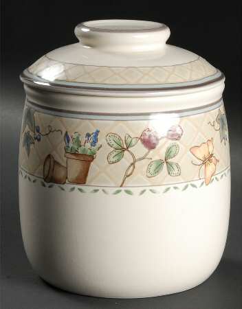 Harvest Classic Medium Canister & Lid