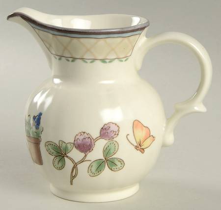 Harvest Classic Creamer