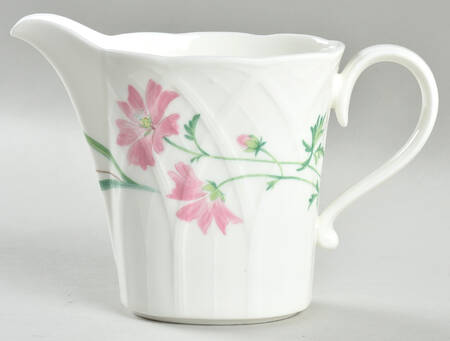 Meadow Song Creamer
