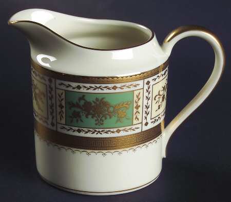 Pompadour Green Creamer