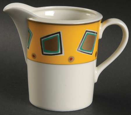 Trafalgar Saffron Creamer