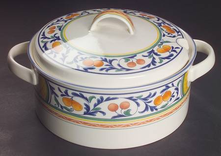 Windsor Park Tureen &  Lid