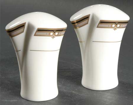 Ebony Circle Salt & Pepper Set
