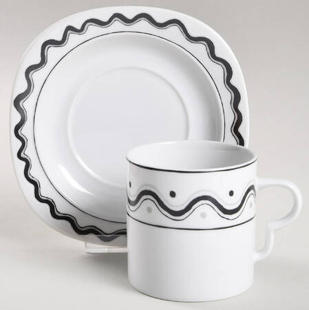 Duet Black Flat Cup & Saucer Set