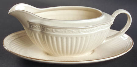 Sand Dune Gravy Boat & Underplate
