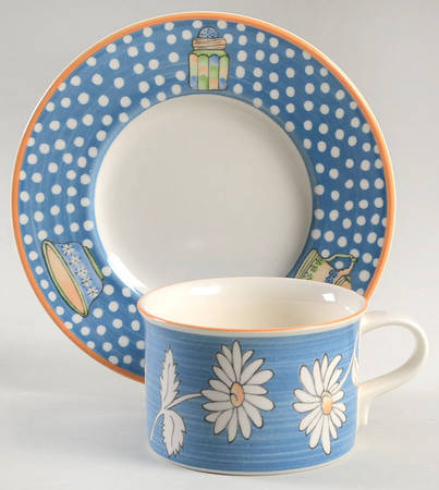Daisy Chintz Flat Cup & Saucer Set