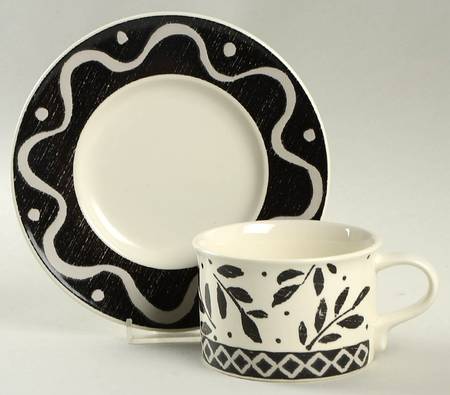 Ebony Trail Flat Cup & Saucer Set