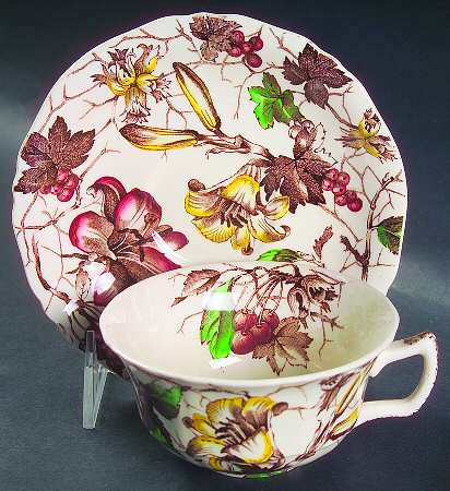 Bourbon Lily Brown Multicolor Flat Cup & Saucer Set