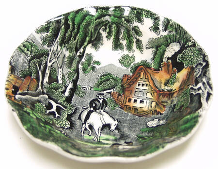 Rural England Green Multicolor Nut Dish