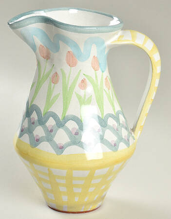 King Ferry 32 Oz Pitcher