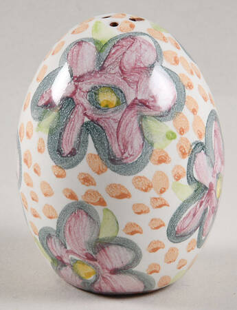 Myrtle Salt Shaker