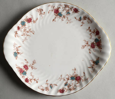 Ancestral (Wreath Backstamp) Handled Cake Plate