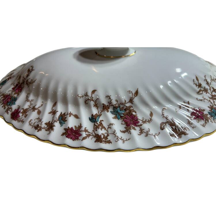 Ancestral (Wreath Backstamp) Lid for Oval Tureen