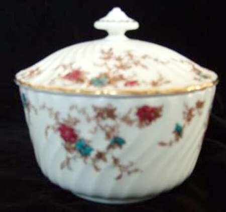 Ancestral (Wreath Backstamp) Bon Bon & Lid