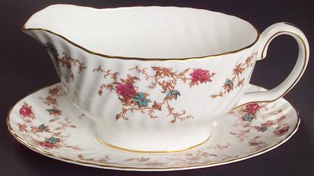 Ancestral (Wreath Backstamp) Gravy Boat & Underplate