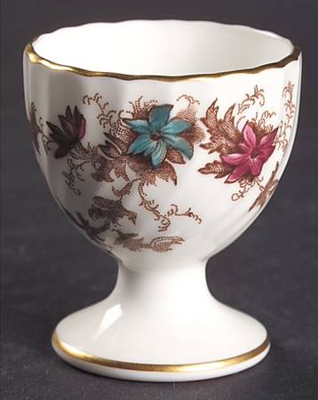 Ancestral (Wreath Backstamp) Single Egg Cup