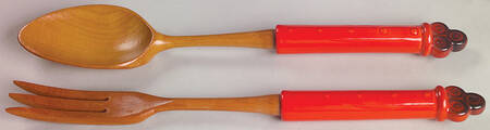 Red Rooster Red 2-Piece Wood/Ceramic Salad Set