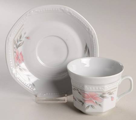 MIT71 Flat Cup & Saucer Set