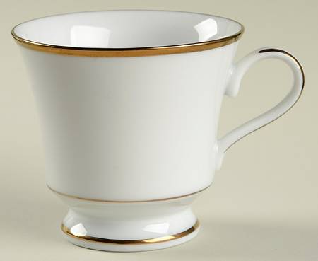 Gold Line Footed Cup