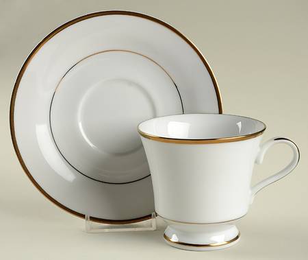 Gold Line Footed Cup & Saucer Set