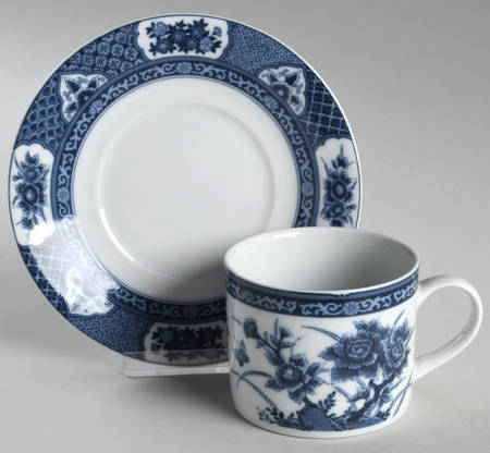 Imari Blue Flat Cup & Saucer Set