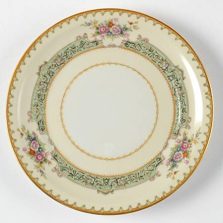 Dexter (Orleans Shape) Bread & Butter Plate