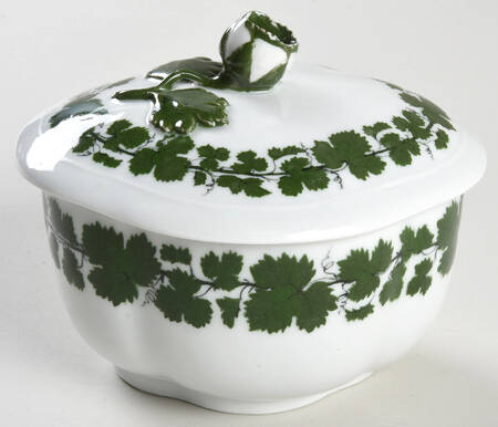 Full Green Vine (Scalloped, No Trim) Sugar Bowl & Lid