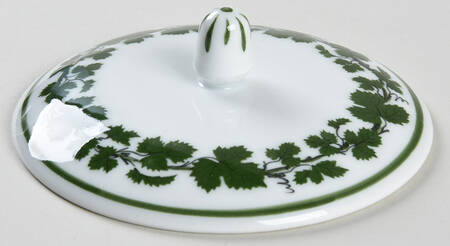 Full Green Vine (Scalloped, No Trim) Lid for Round Butter w/Attached Underplate