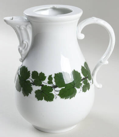 Full Green Vine (Scalloped, No Trim) Coffee Pot No Lid