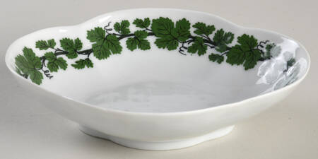 Full Green Vine (Smooth, No Trim) Sweet Meat Dish