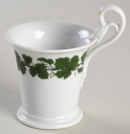 Full Green Vine (Smooth, No Trim) Footed Demitasse Cup