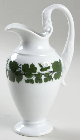 Full Green Vine (Smooth, No Trim) Creamer