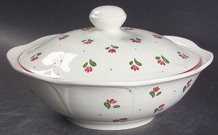 Bonjour Round Covered Vegetable