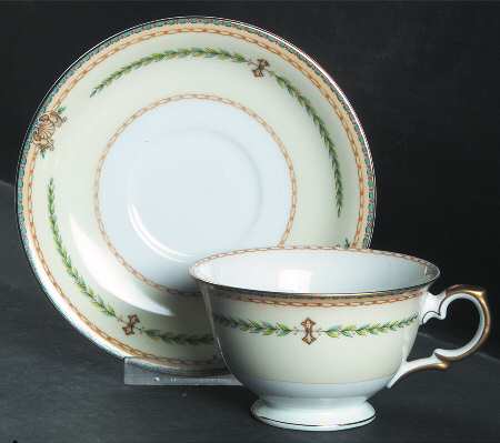 Olympia Footed Cup & Saucer Set