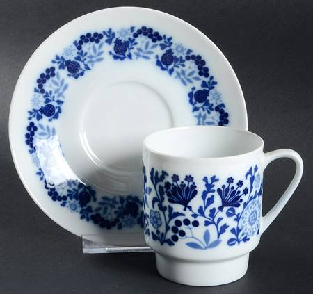 MLA2 Footed Cup & Saucer Set