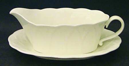 White House Gravy Boat & Underplate
