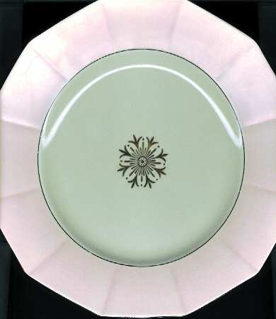MYO43 Dinner Plate
