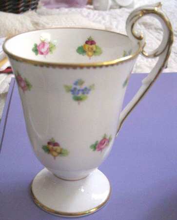 H669 Footed Demitasse Cup