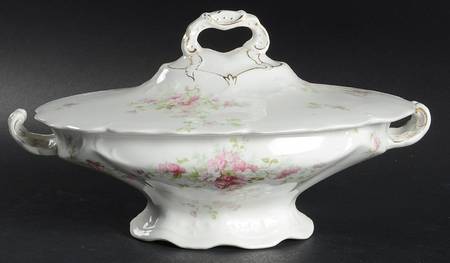 MAD70 Oval Covered Vegetable