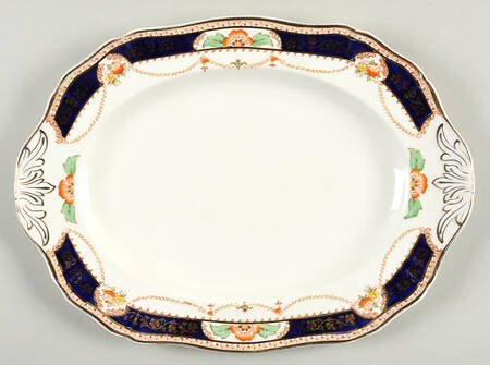 Caledonia (Scalloped) 12" Oval Serving Platter