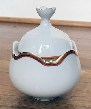 989903 Sugar Bowl & Lid