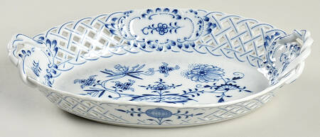 Blue Onion (Pierced, No Trim) 10" Oval Pierced Basket