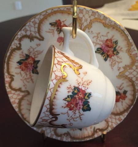 Grosvenor Flat Cup & Saucer Set