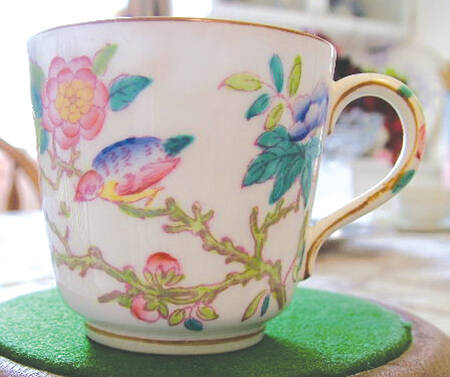 Cuckoo (Smooth, White, Globe Bks) Flat Demitasse Cup